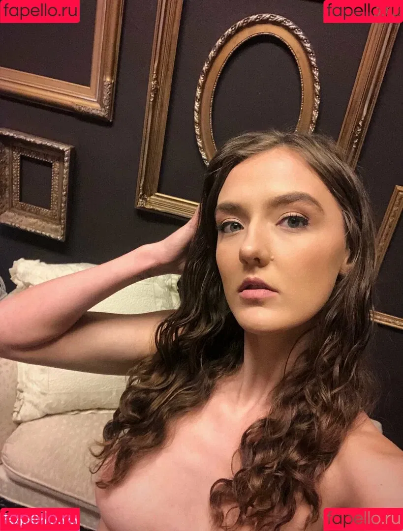 foxyopheliaa Onlyfans Photo Gallery 