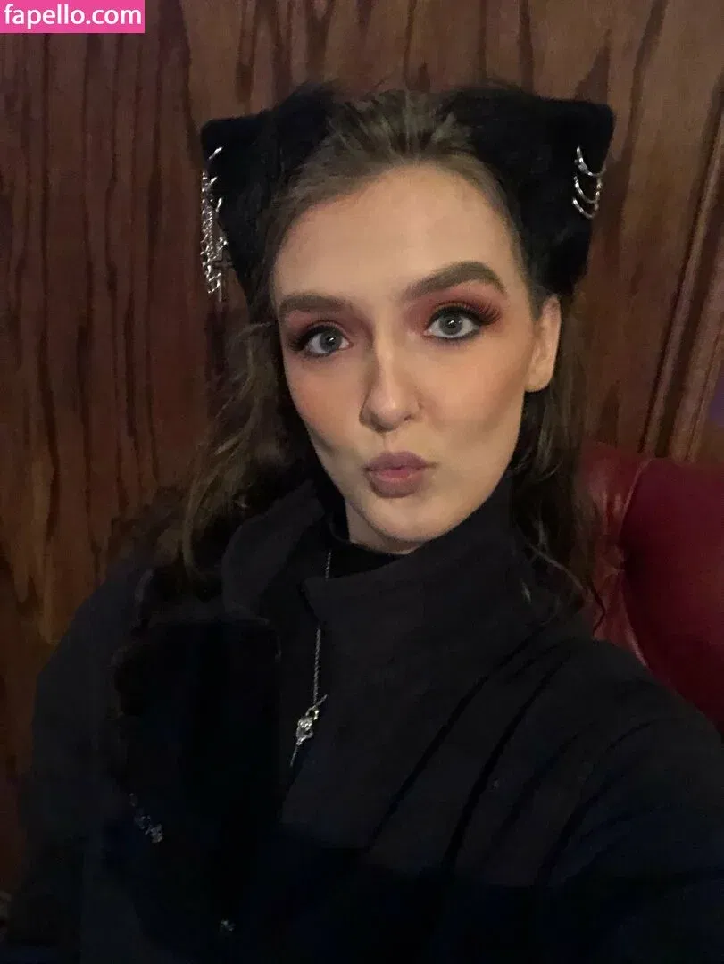 foxyopheliaa Onlyfans Photo Gallery 