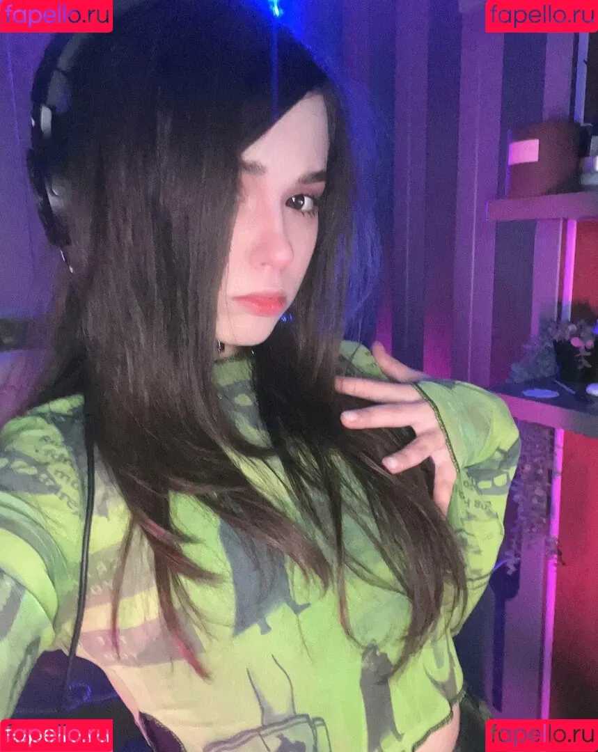 yuuechka Onlyfans Photo Gallery 