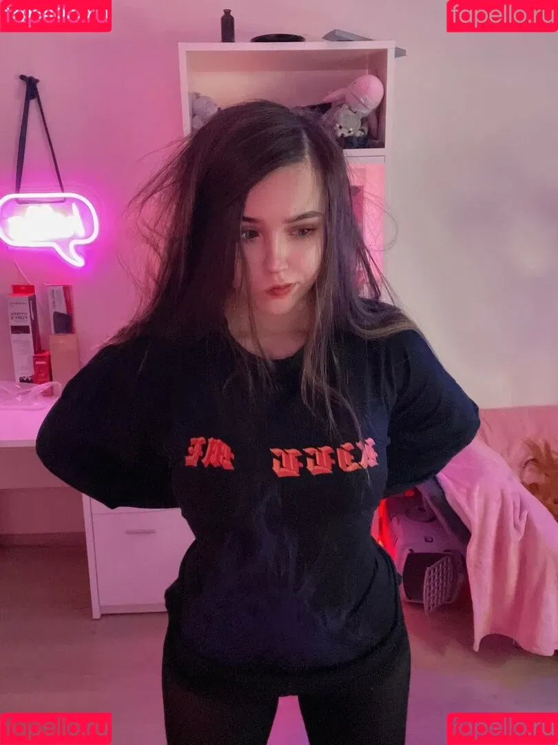 yuuechka Onlyfans Photo Gallery 