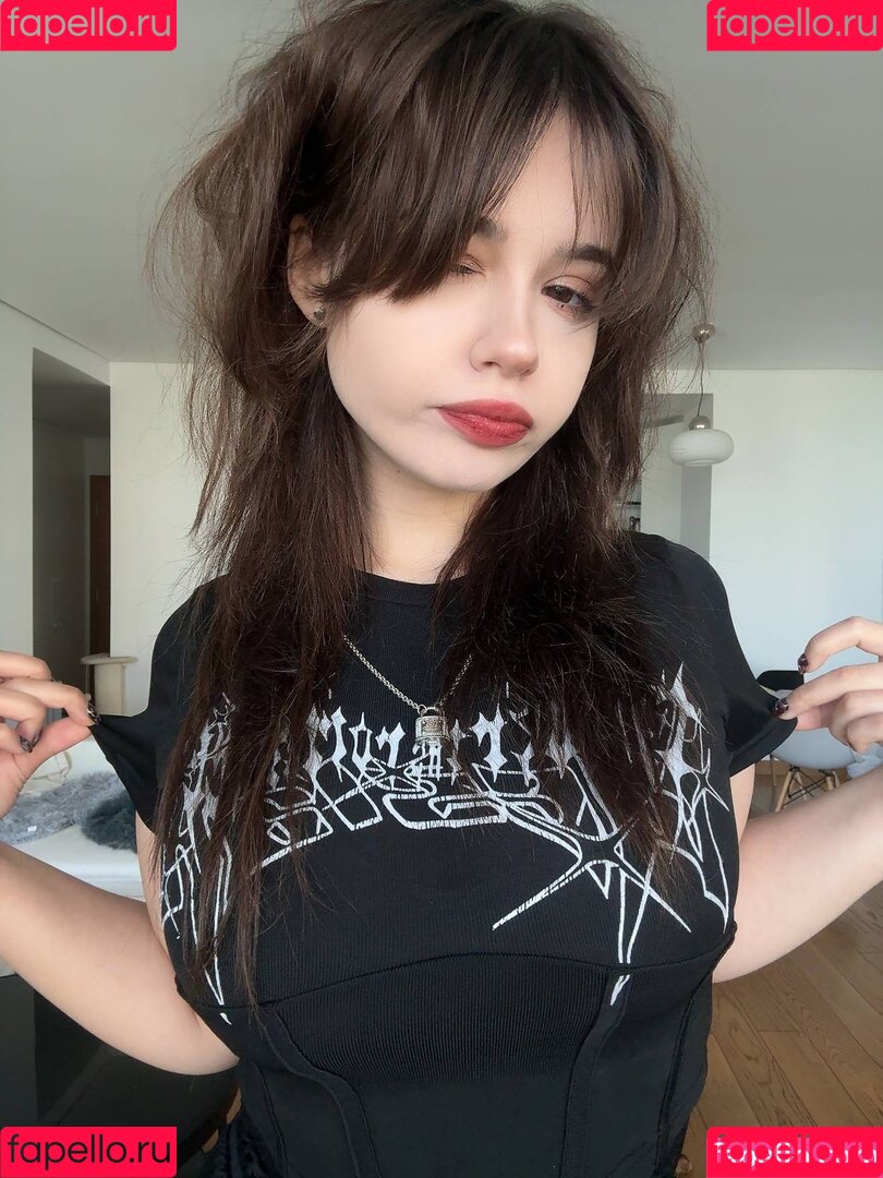 yuuechka Onlyfans Photo Gallery 