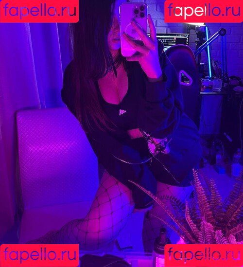 yuuechka Onlyfans Photo Gallery 