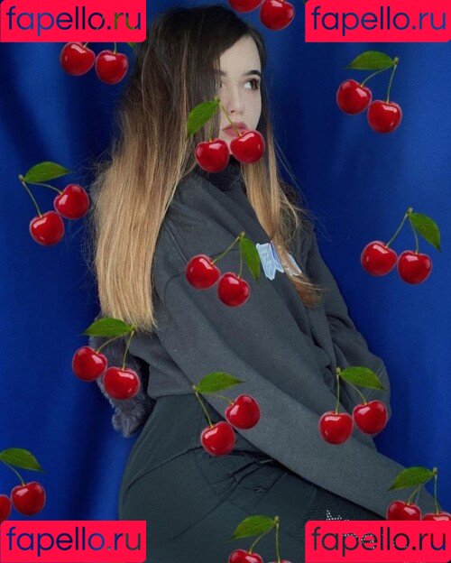 yuuechka Onlyfans Photo Gallery 