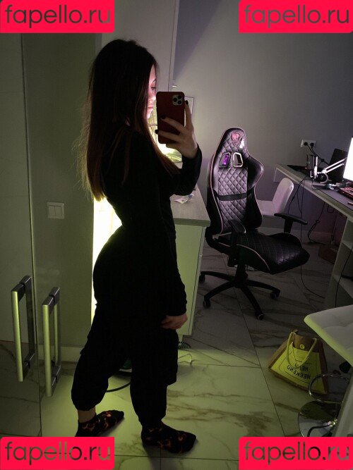 yuuechka Onlyfans Photo Gallery 