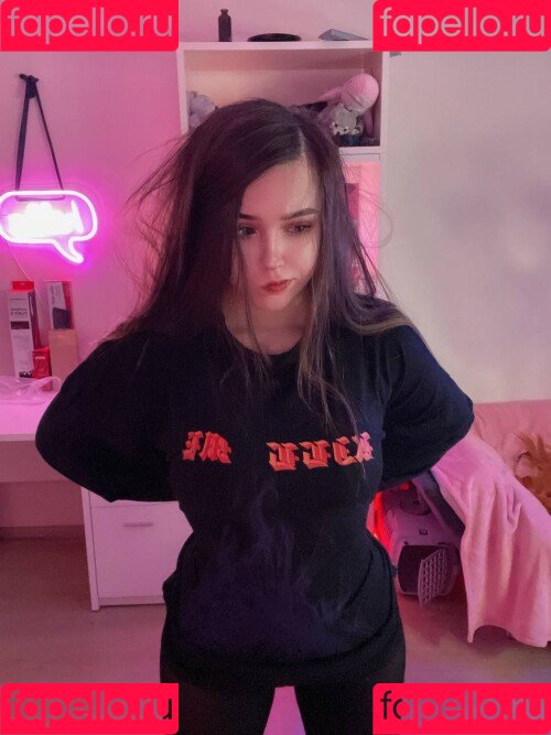 yuuechka Onlyfans Photo Gallery 