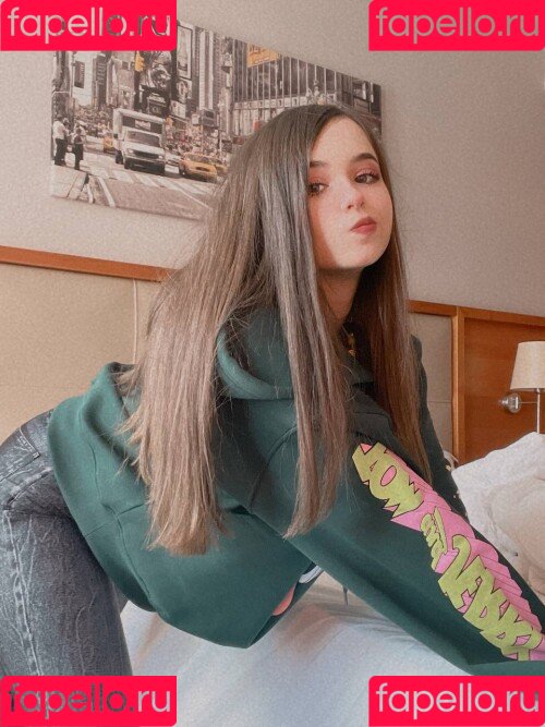 yuuechka Onlyfans Photo Gallery 