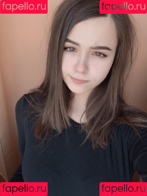 yuuechka Onlyfans Photo Gallery 