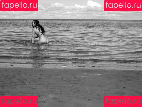 Maria Von Zarring Onlyfans Photo Gallery 