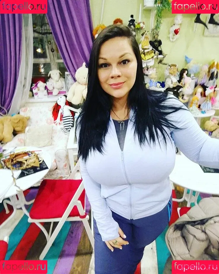 Maria Von Zarring Onlyfans Photo Gallery 