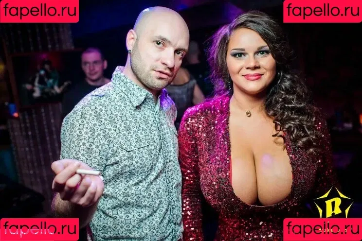 Maria Von Zarring Onlyfans Photo Gallery 