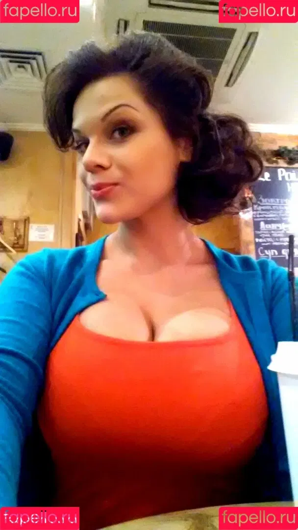 Maria Von Zarring Onlyfans Photo Gallery 