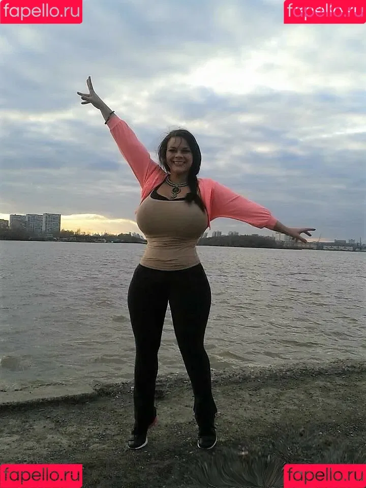 Maria Von Zarring Onlyfans Photo Gallery 