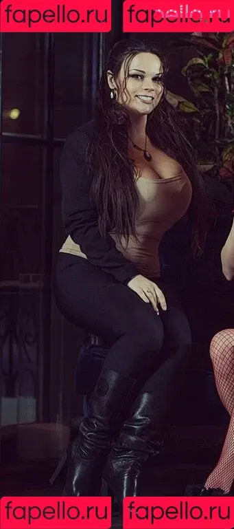 Maria Von Zarring Onlyfans Photo Gallery 