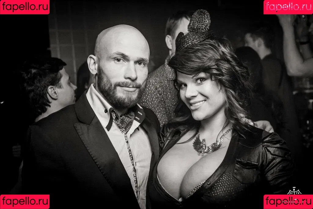 Maria Von Zarring Onlyfans Photo Gallery 