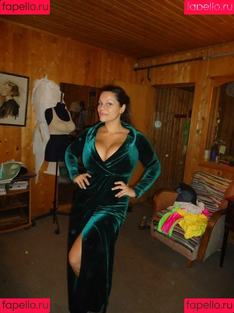 Maria Von Zarring Onlyfans Photo Gallery 