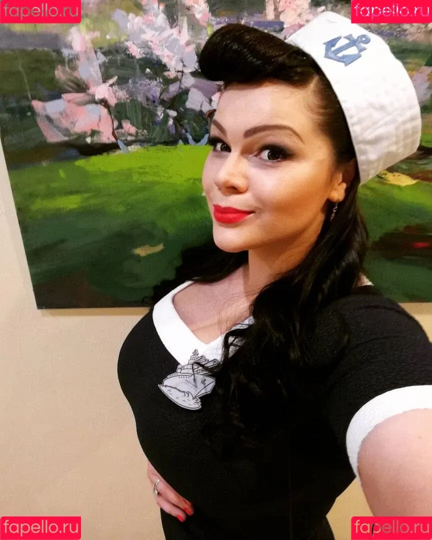 Maria Von Zarring Onlyfans Photo Gallery 