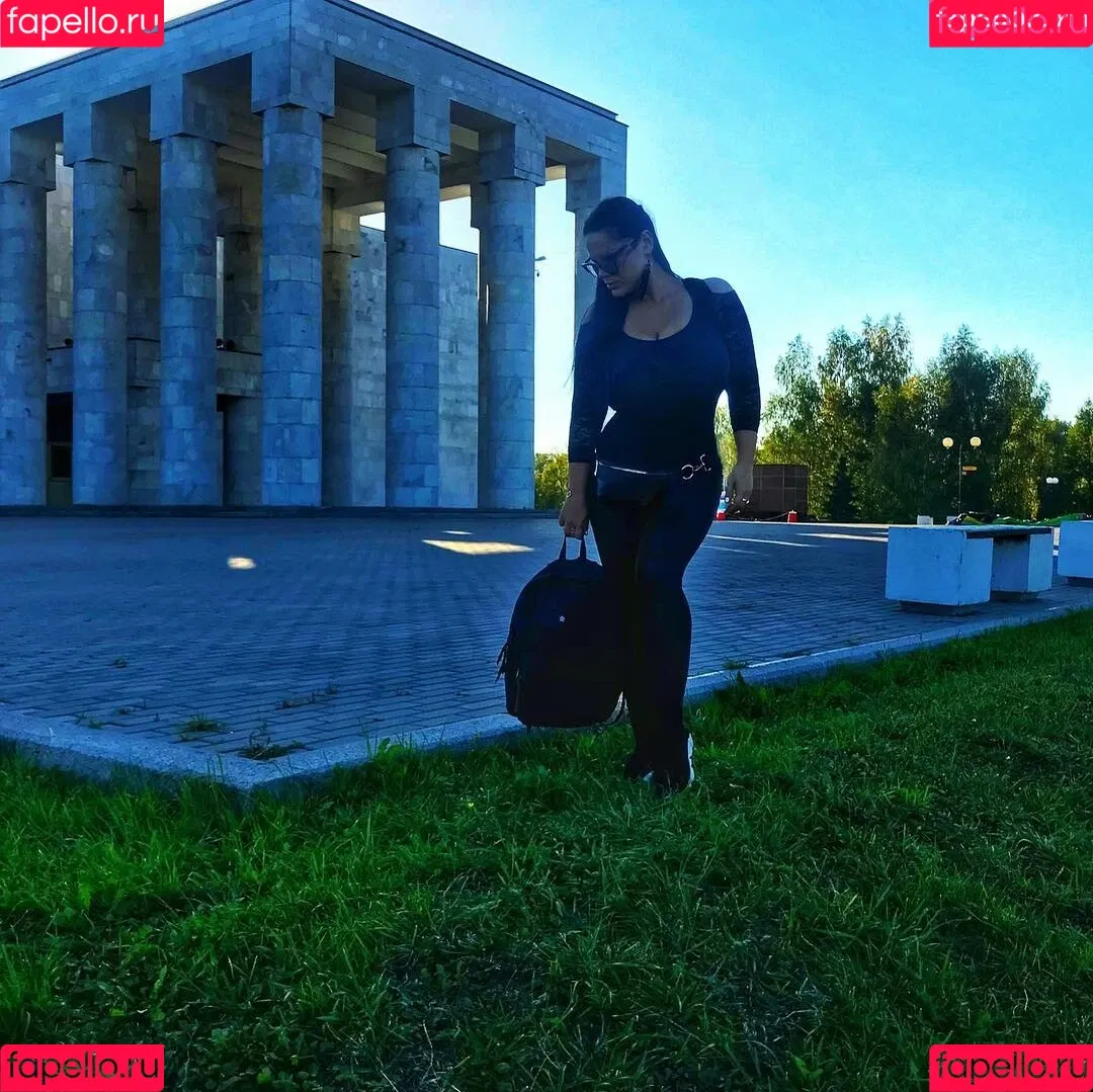 Maria Von Zarring Onlyfans Photo Gallery 