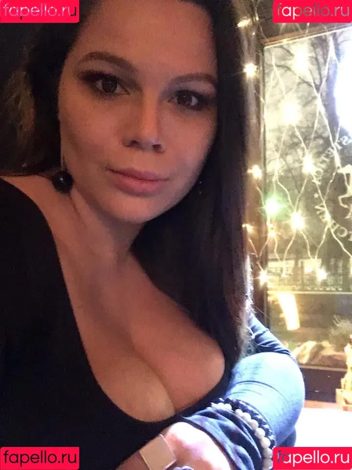 Maria Von Zarring Onlyfans Photo Gallery 