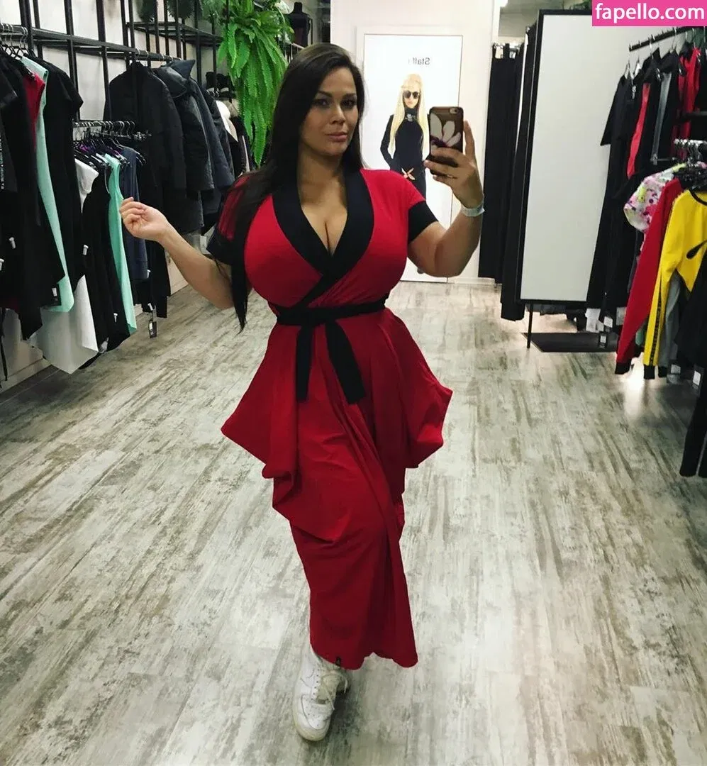 Maria Von Zarring Onlyfans Photo Gallery 