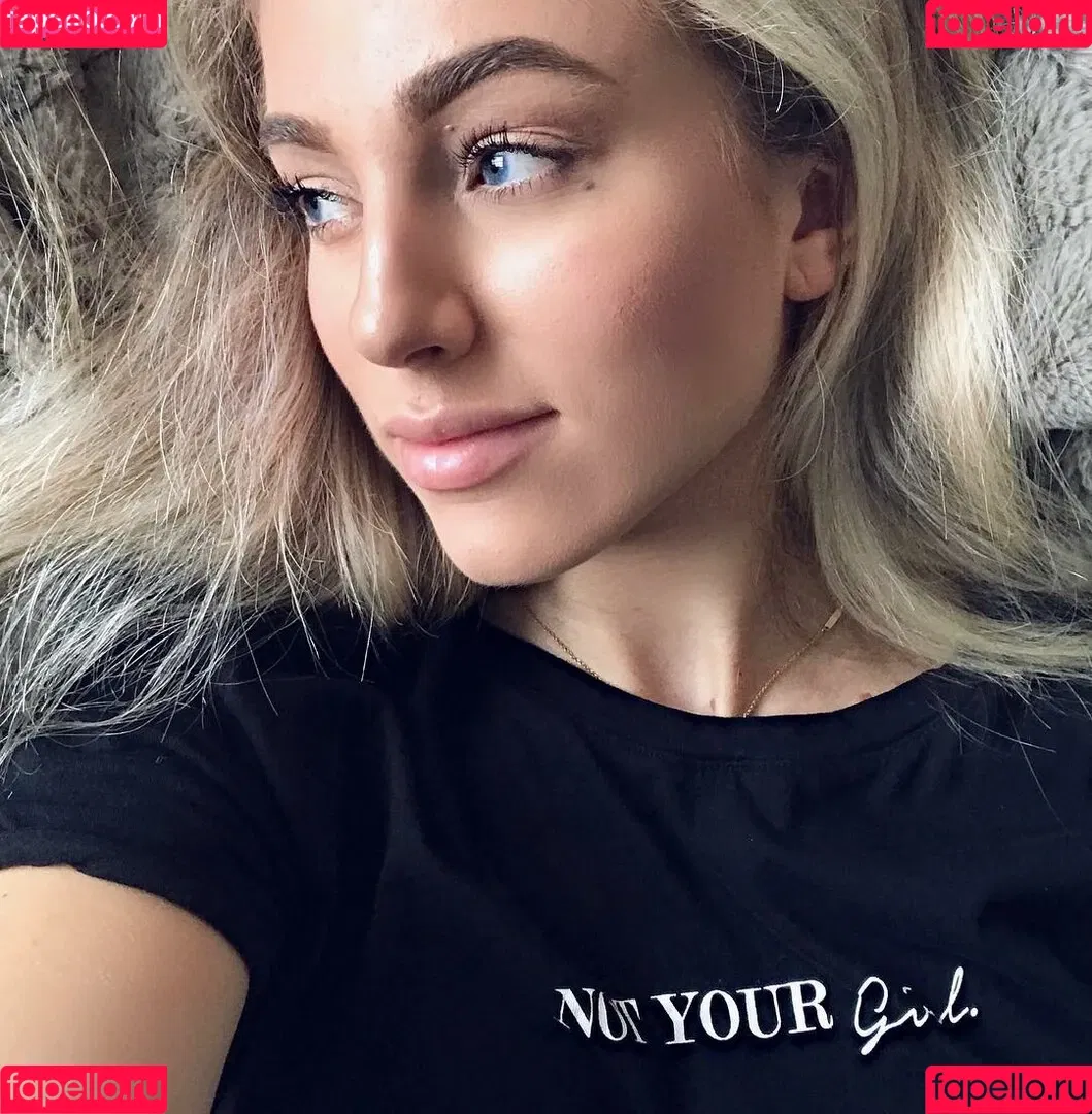 Emerome Onlyfans Photo Gallery 