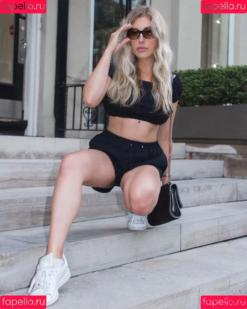 Emerome Onlyfans Photo Gallery 