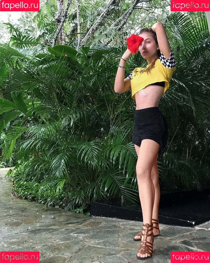Emerome Onlyfans Photo Gallery 