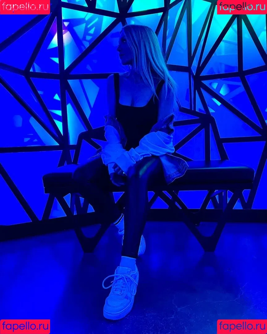 Emerome Onlyfans Photo Gallery 
