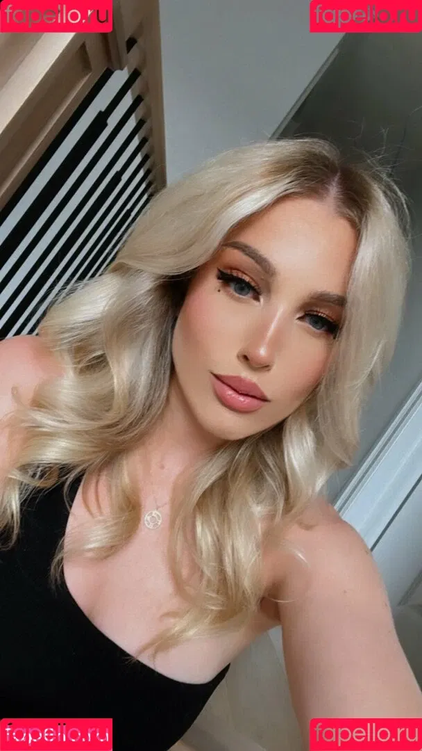 Emerome Onlyfans Photo Gallery 
