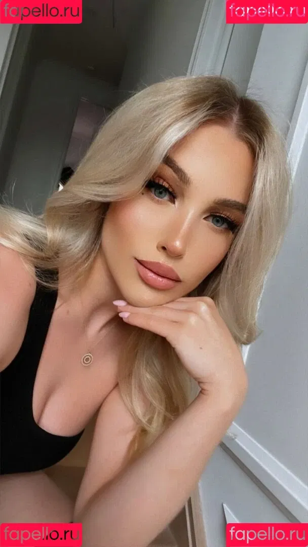 Emerome Onlyfans Photo Gallery 