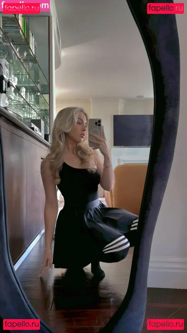 Emerome Onlyfans Photo Gallery 