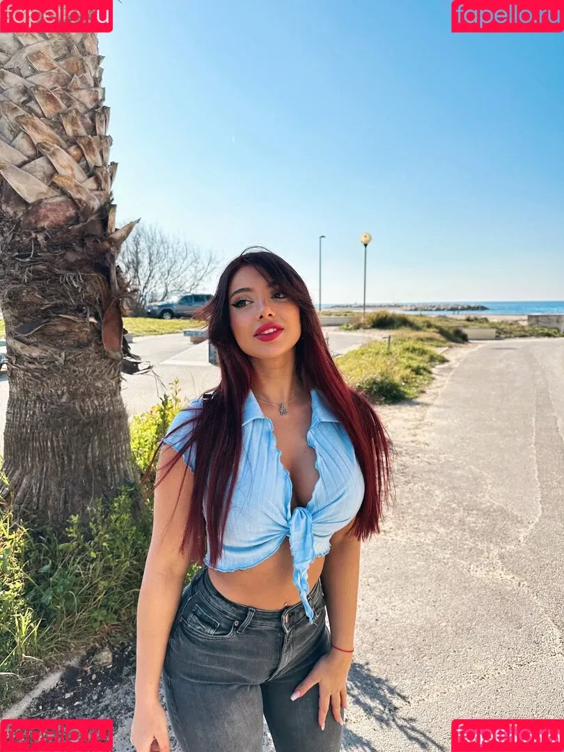 Julia Bayonetta Onlyfans Photo Gallery 