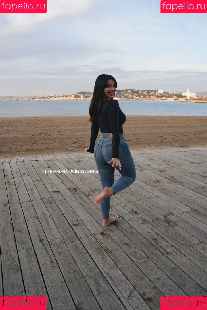 Julia Bayonetta Onlyfans Photo Gallery 
