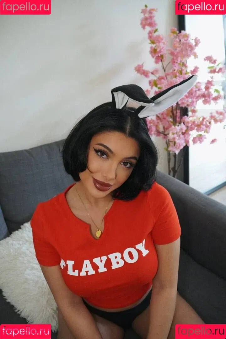 Julia Bayonetta Onlyfans Photo Gallery 