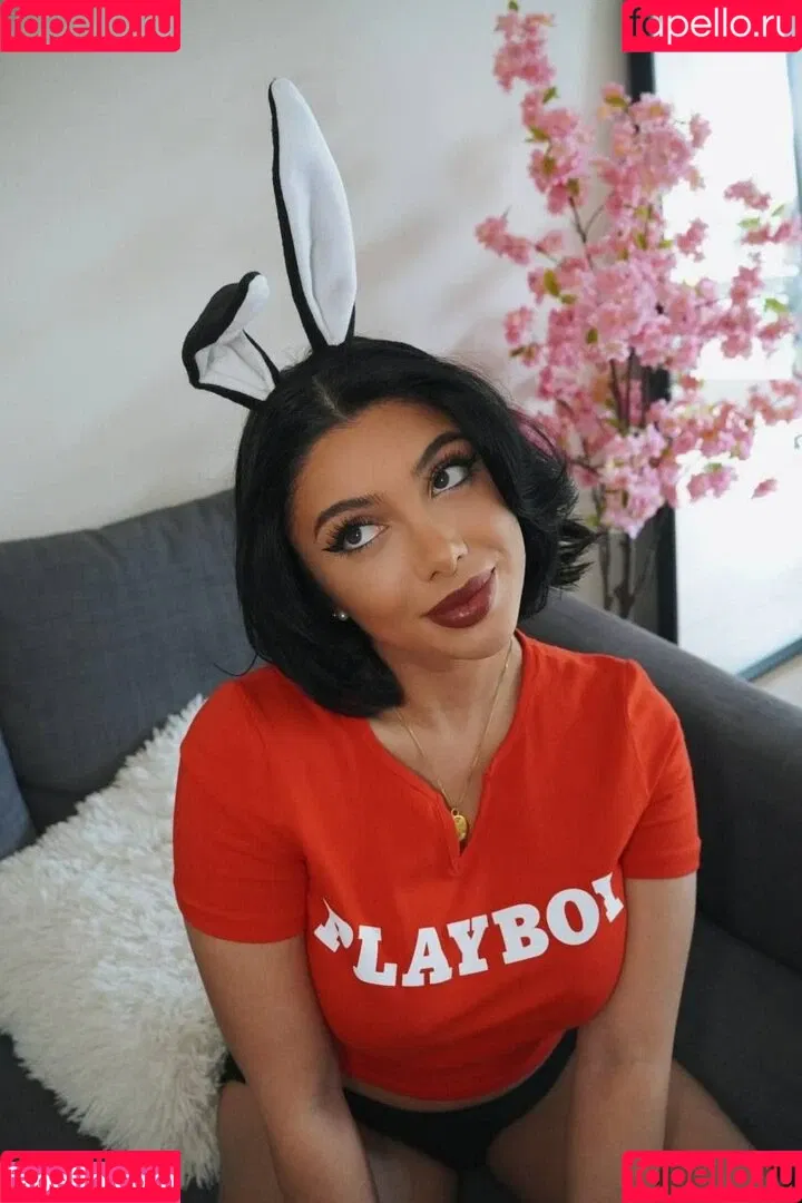 Julia Bayonetta Onlyfans Photo Gallery 