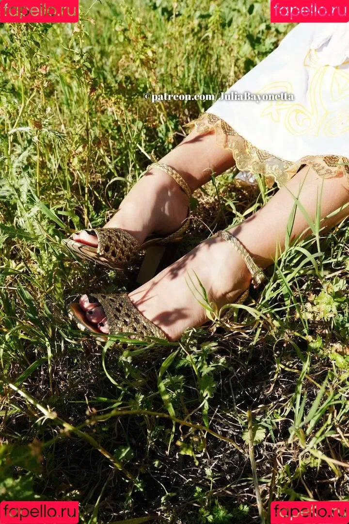 Julia Bayonetta Onlyfans Photo Gallery 
