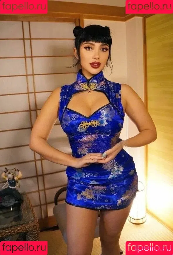 Julia Bayonetta Onlyfans Photo Gallery 