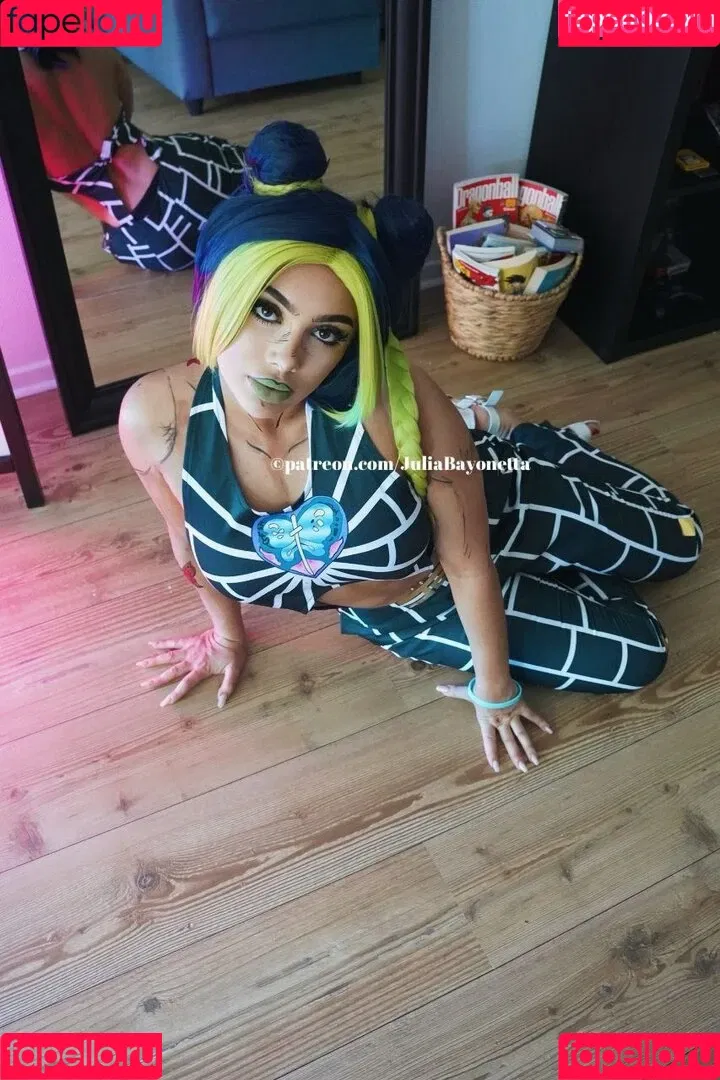 Julia Bayonetta Onlyfans Photo Gallery 