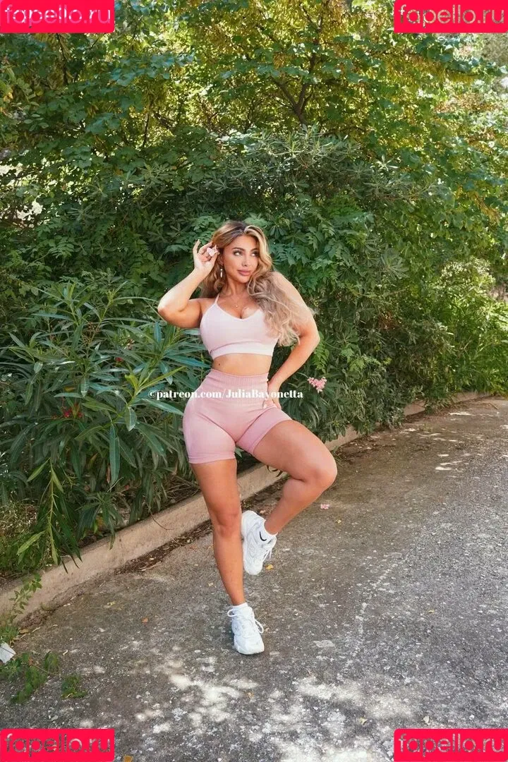 Julia Bayonetta Onlyfans Photo Gallery 