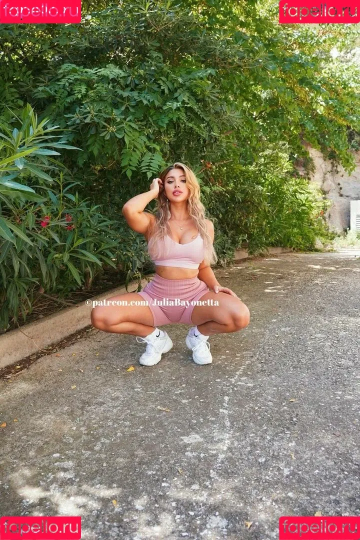 Julia Bayonetta Onlyfans Photo Gallery 