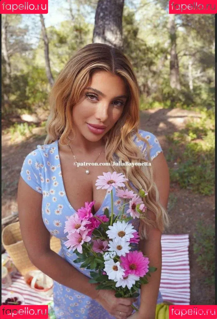 Julia Bayonetta Onlyfans Photo Gallery 