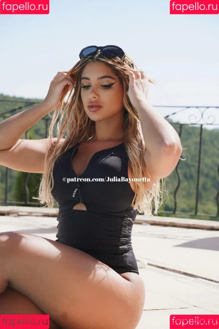 Julia Bayonetta Onlyfans Photo Gallery 