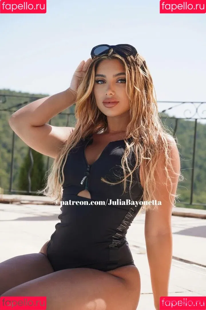Julia Bayonetta Onlyfans Photo Gallery 