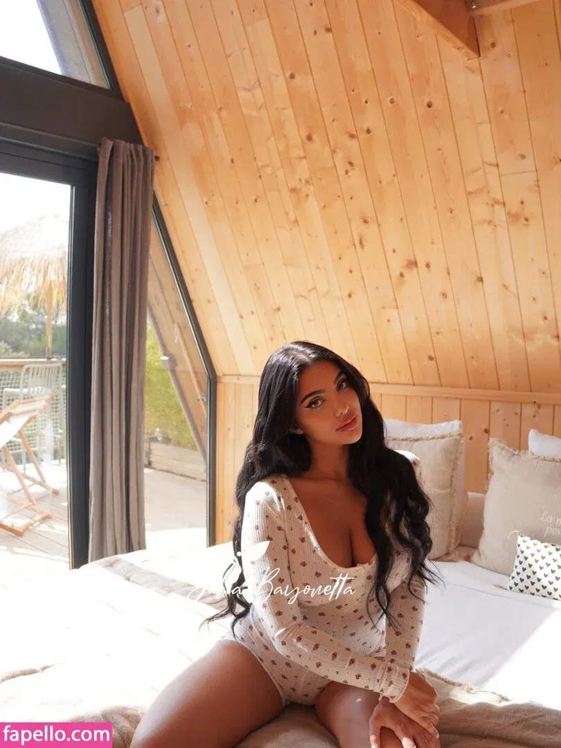 Julia Bayonetta Onlyfans Photo Gallery 