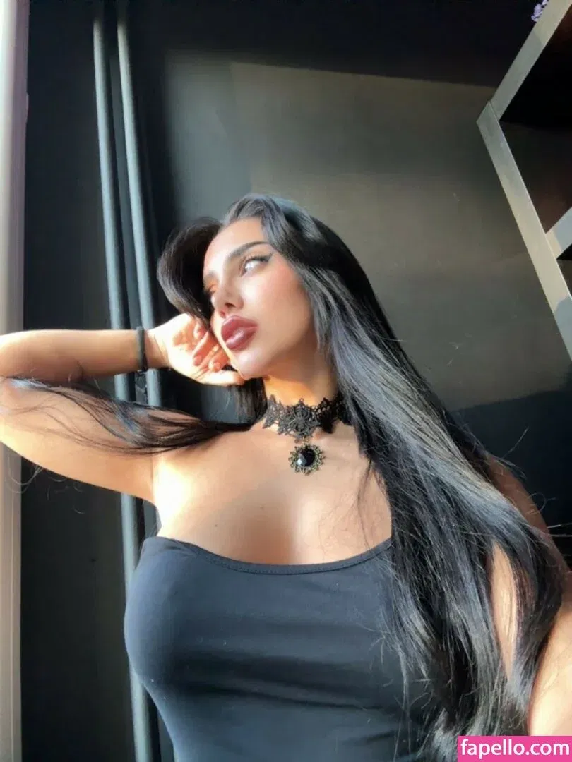 Julia Bayonetta Onlyfans Photo Gallery 