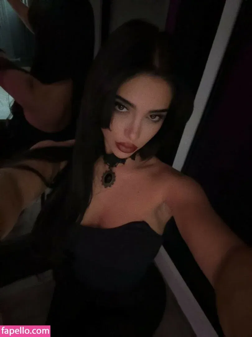 Julia Bayonetta Onlyfans Photo Gallery 