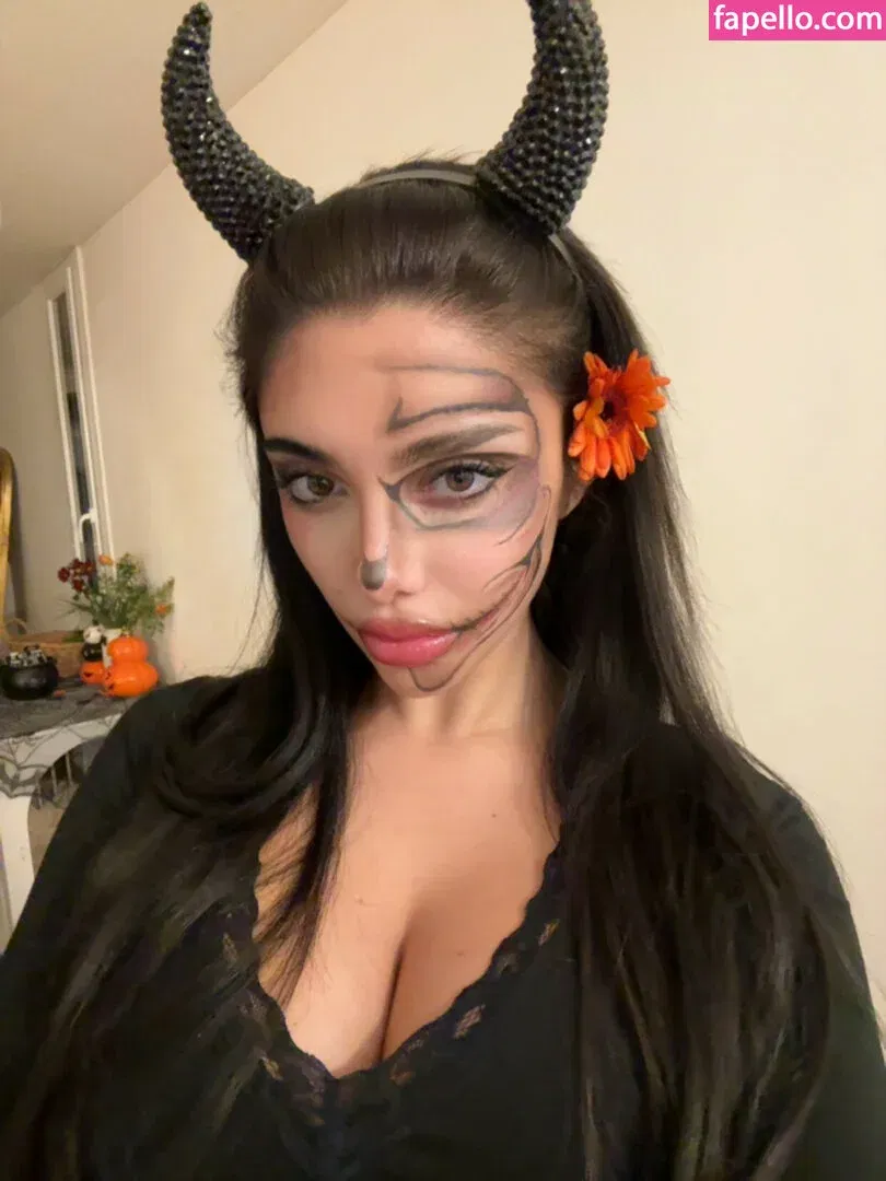 Julia Bayonetta Onlyfans Photo Gallery 