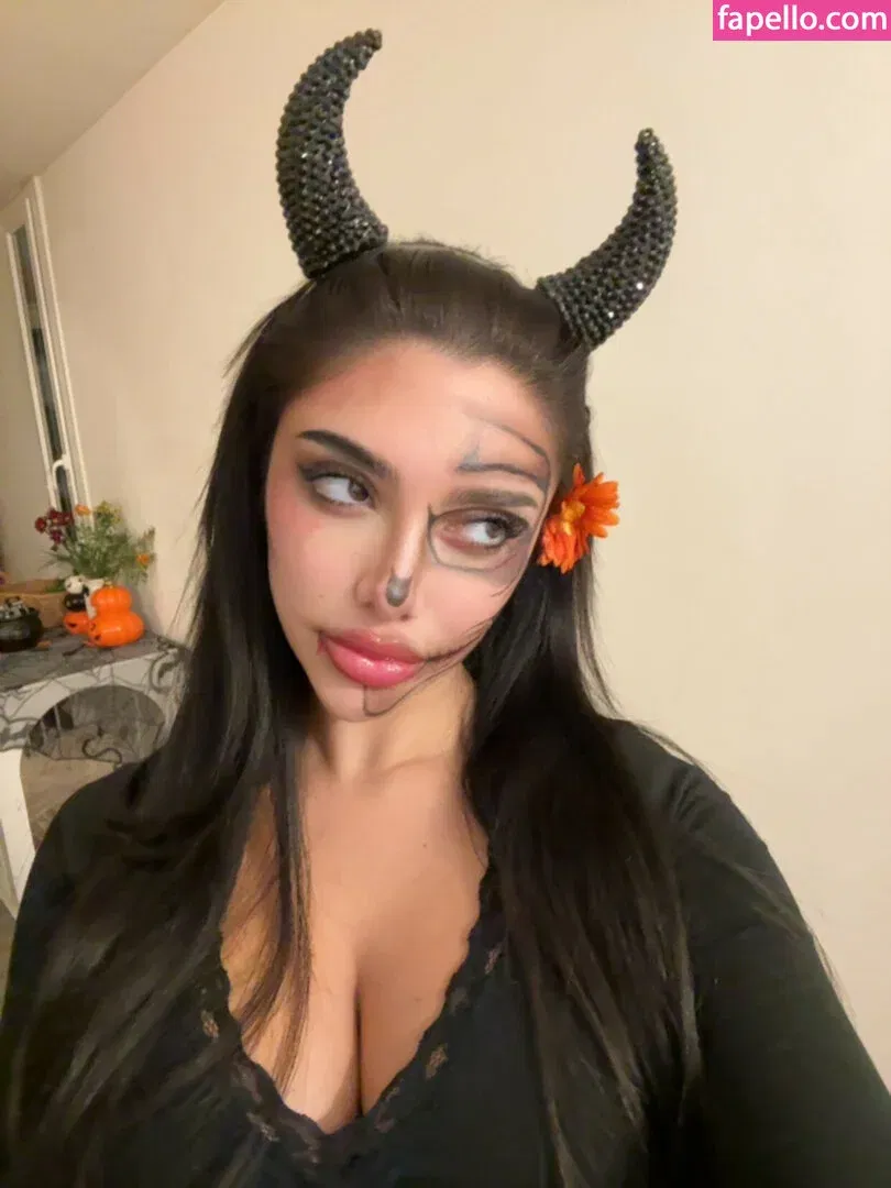 Julia Bayonetta Onlyfans Photo Gallery 