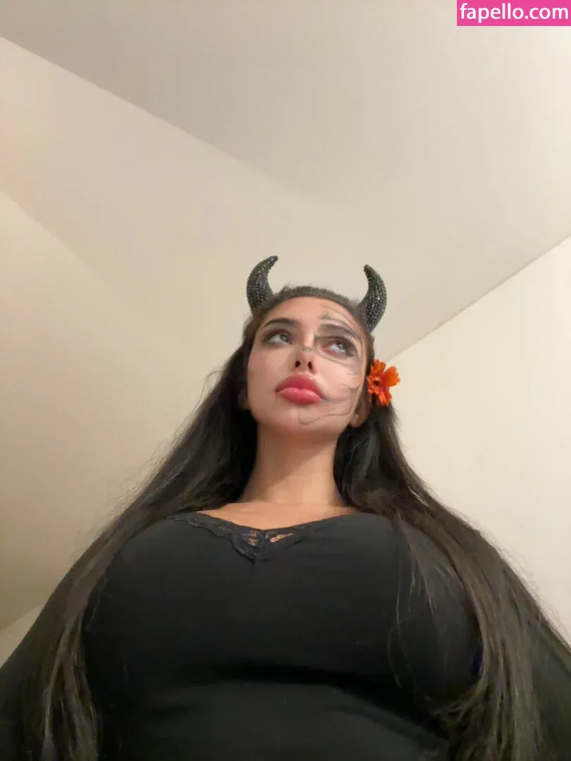 Julia Bayonetta Onlyfans Photo Gallery 