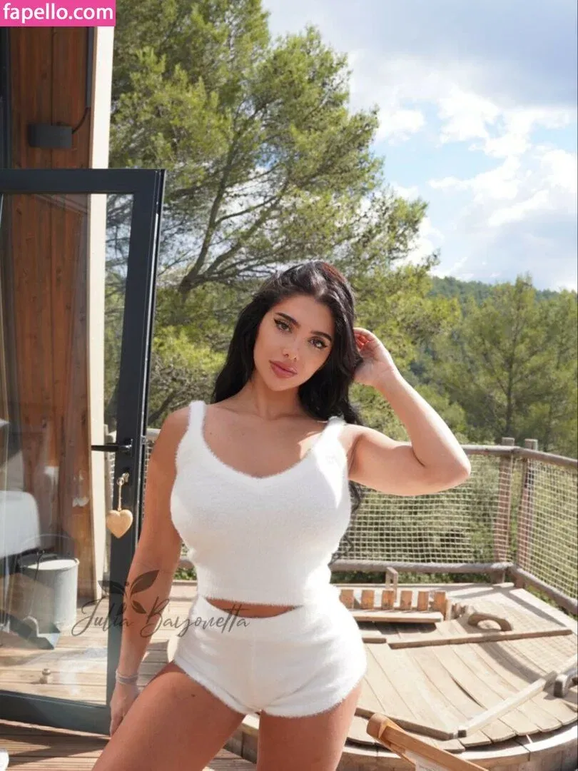 Julia Bayonetta Onlyfans Photo Gallery 