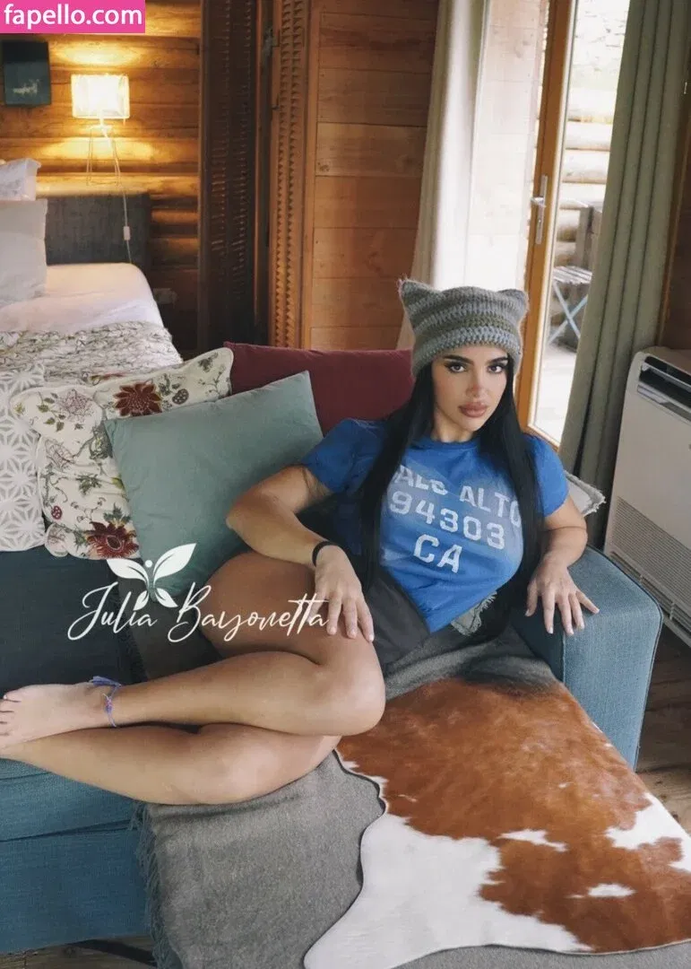 Julia Bayonetta Onlyfans Photo Gallery 